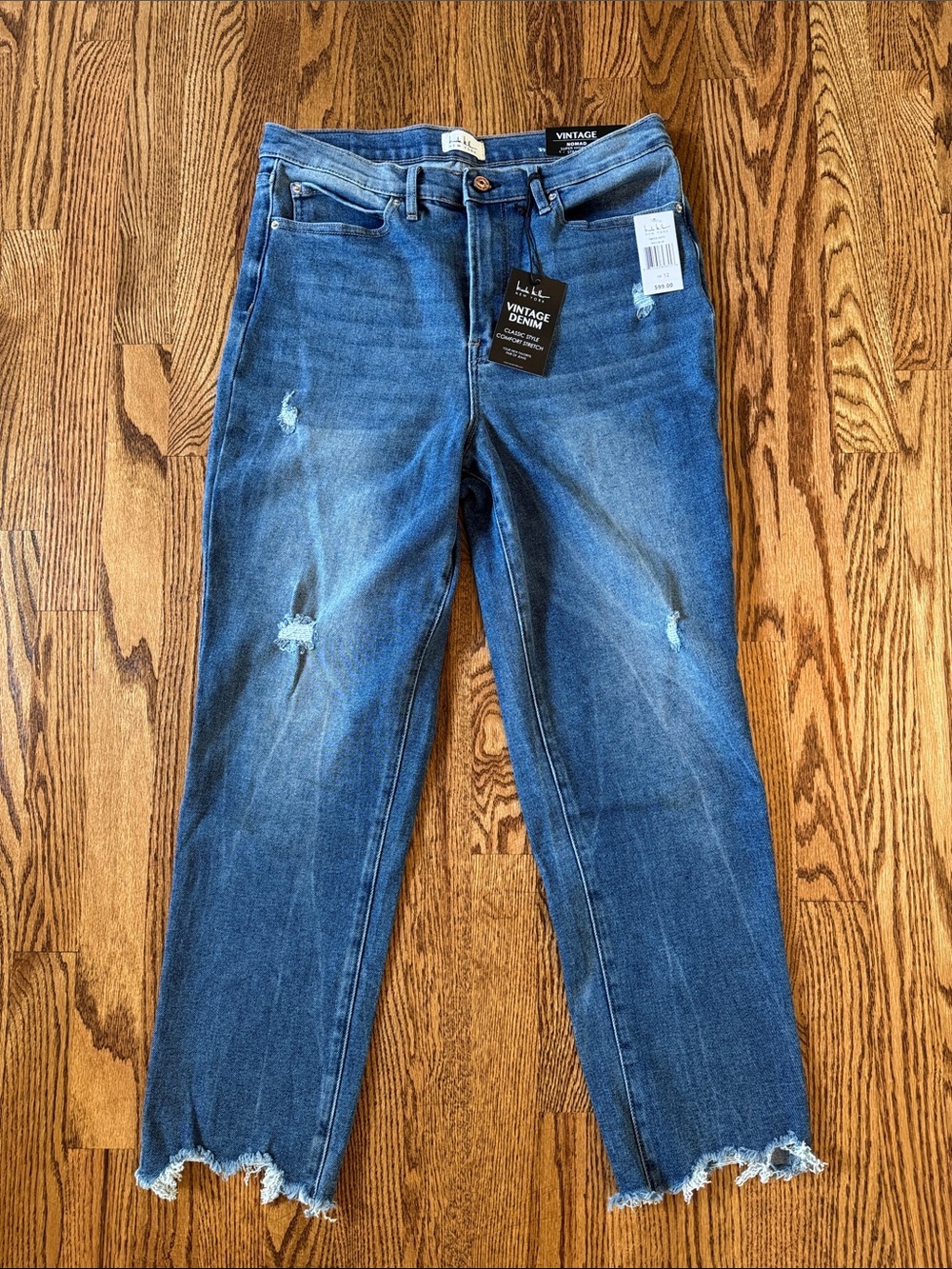 Nicole Miller Straight Vintage-Inspired Blue Jeans. Women’s 12.